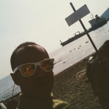 Accompagnatore gigolo Tony